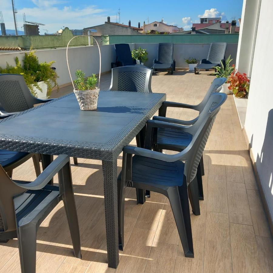 Casa Giovele Lägenhet Selargius Exteriör bild